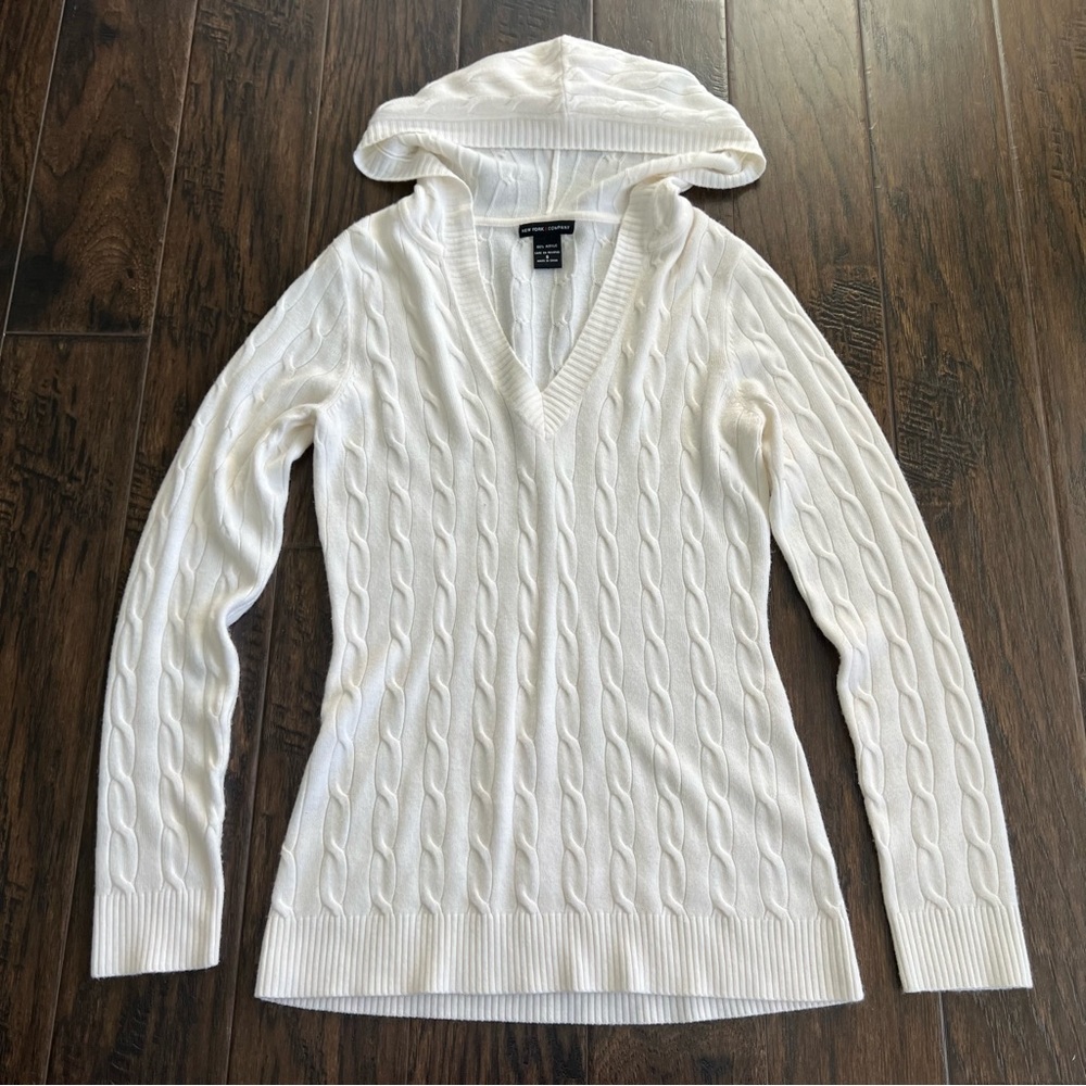 New York & Co sweater